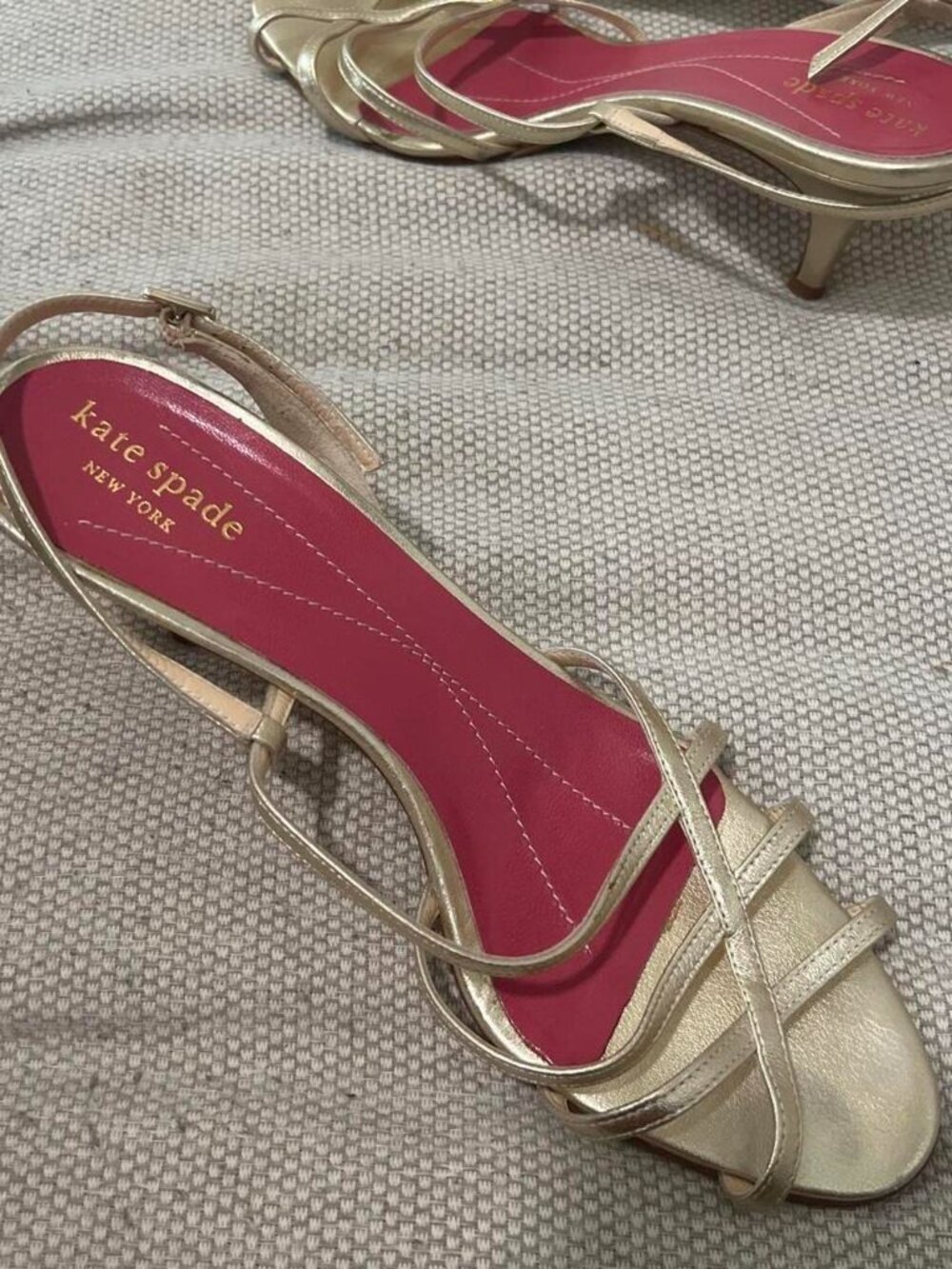 VINTAGE KATE SPEED GOLD HEELS - Picture 3 of 4